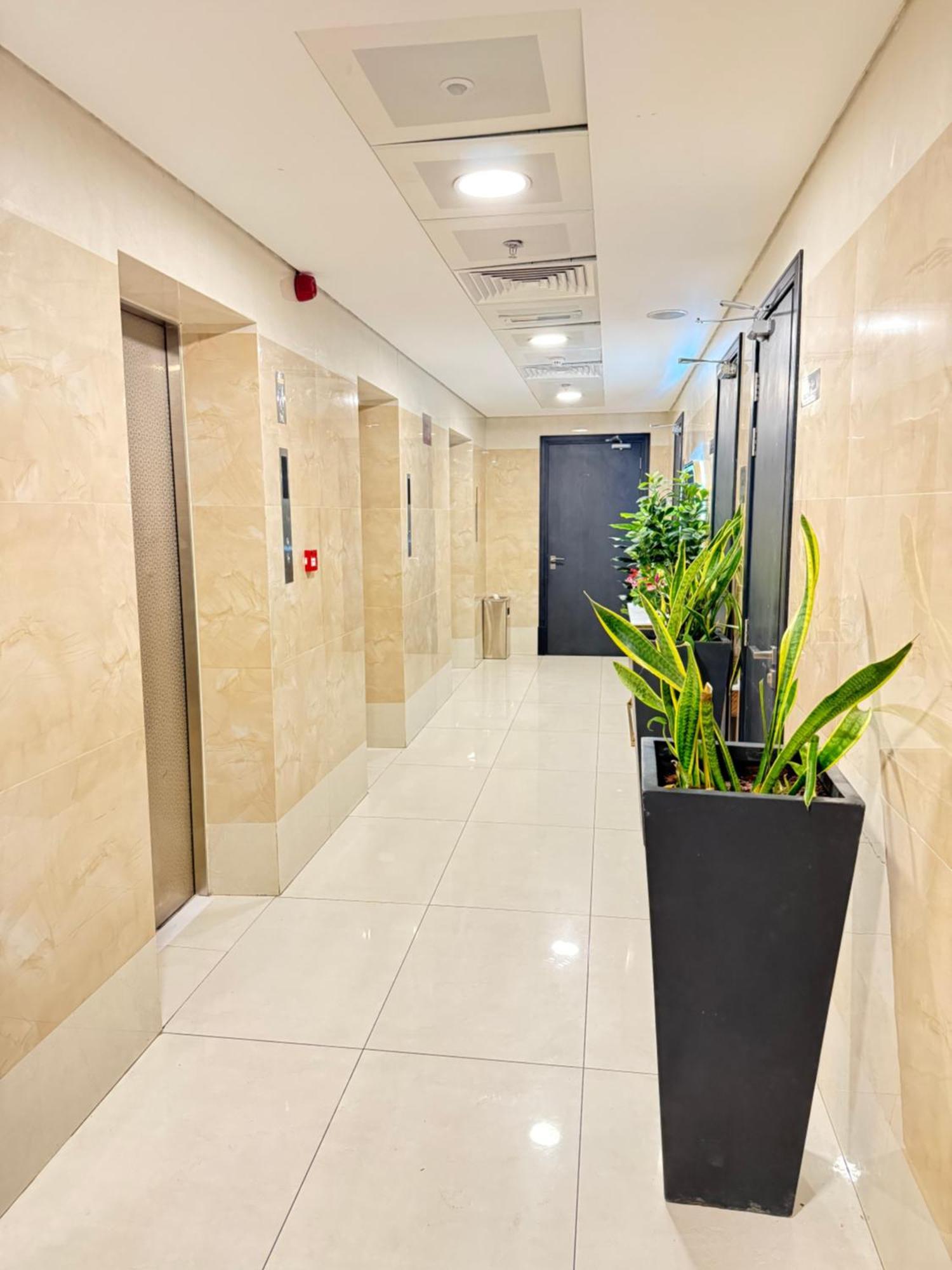 New Dream Plaza Hotel Apartment Dubai Dış mekan fotoğraf
